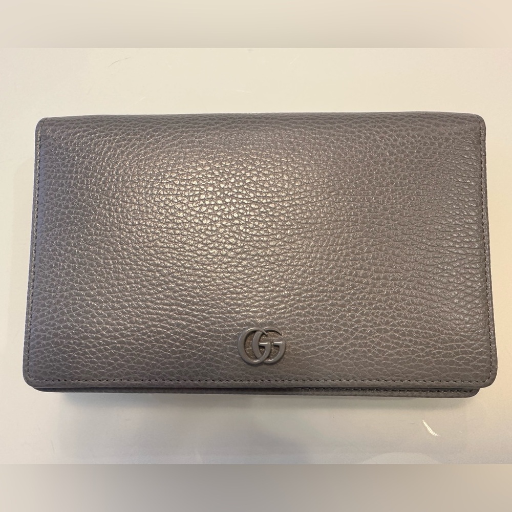 Gucci Gray Leather Clutch